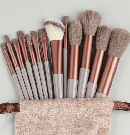 33‑Piece Beauty Sponge Set – Full Collection of Large & Small Blending Sponges for Flawless Makeup Application & Easy Removal